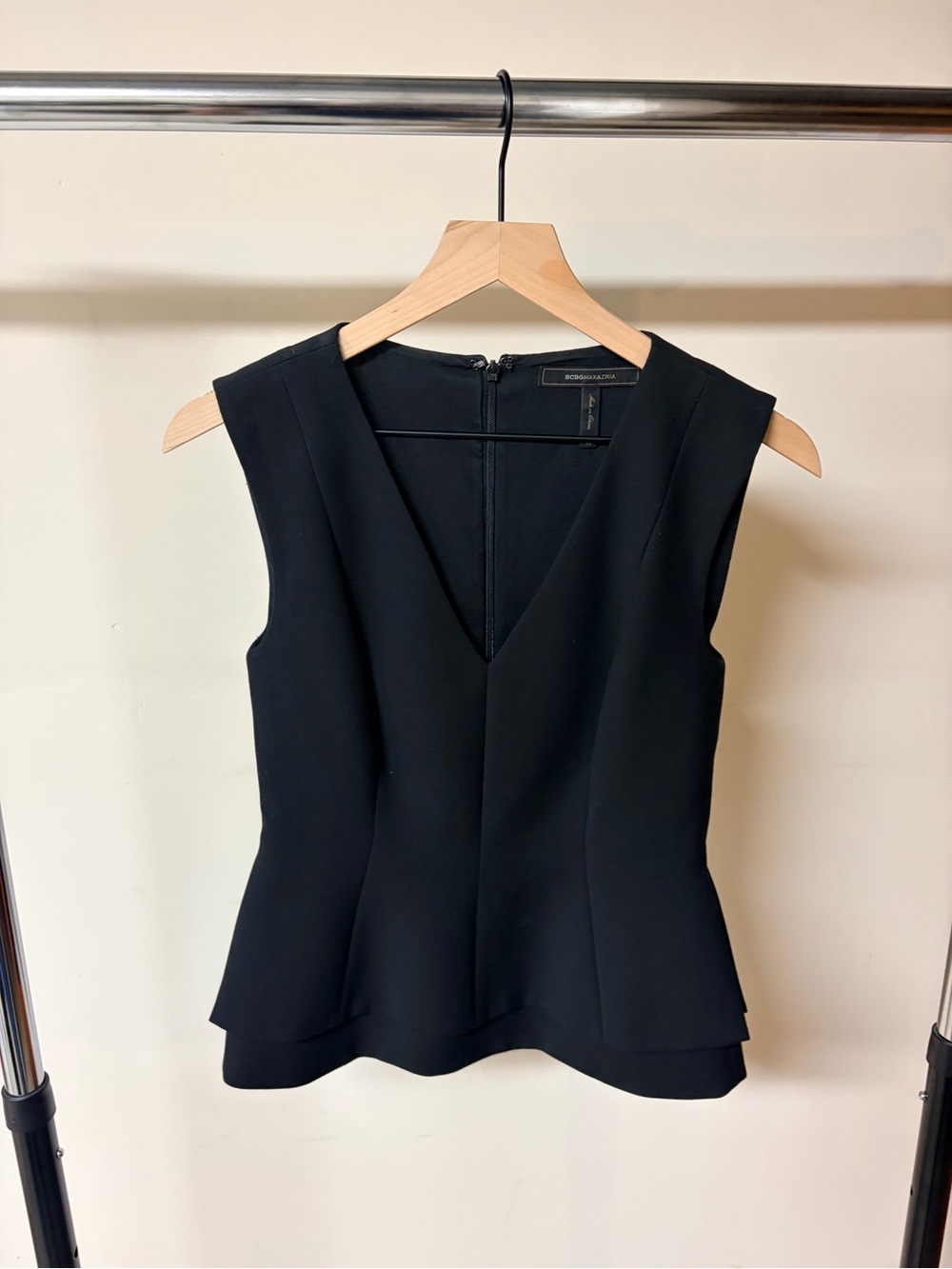 BCBGMaxAzria Black Sleeveless V-Neck Peplum Top